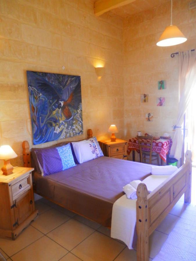 Arkati Literary B&B Sannat Luaran gambar